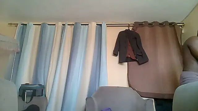 likys123 online show from November 8, 2025, 1:44 pm