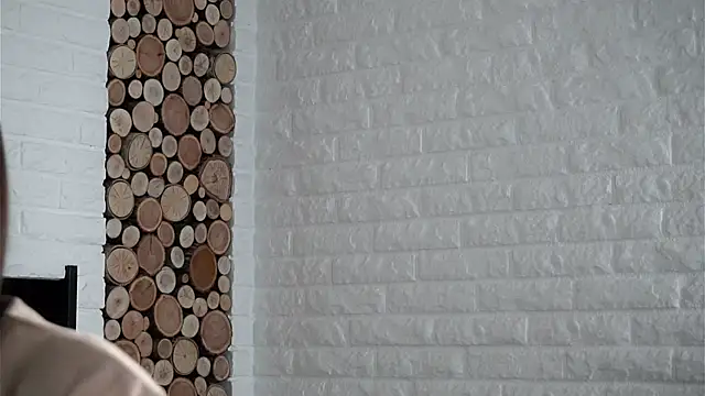 LowOncoming online show from February 5, 2025, 4:37 am