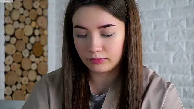 LowOncoming online show from February 7, 2026, 2:04 am