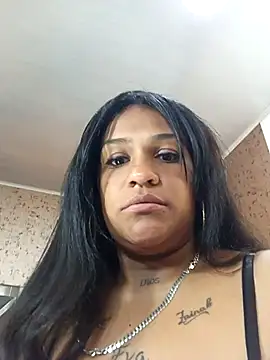 Michelle Brito1 online show from February 13, 2025, 7:21 pm