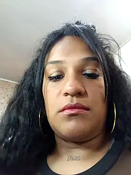 Michelle Brito1 online show from March 10, 2025, 10:13 pm