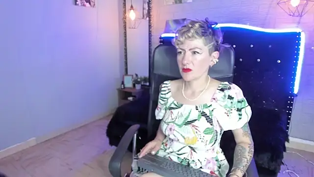 Maria fernandaxxx  online show from December 15, 2024, 9:24 am