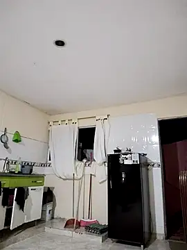 Snapshot of _maiahairy_ chatting on November 2, 2025, 11:07 pm maiahairy online show from November 2, 2025, 11:07 pm