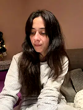 SOFIASWEETSECRETT online show from December 13, 2025, 9:42 pm