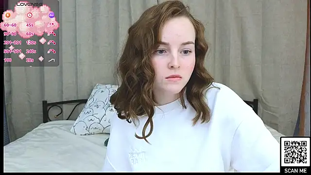 Snapshot of Wild__flowers chatting on January 12, 2025, 9:19 pm Wild flowers online show from January 12, 2025, 9:19 pm