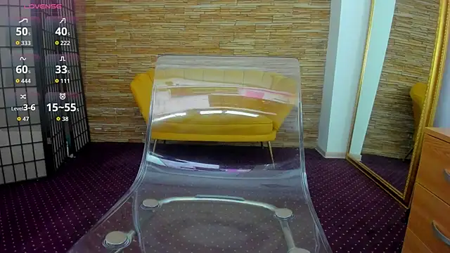 AishaRouhi online show from October 4, 2025, 5:49 am