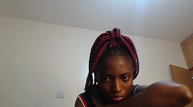 nanaswee online show from February 24, 2025, 3:31 pm