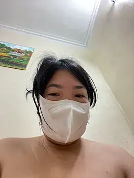 Hachi Sweetbabie  online show from November 22, 2025, 12:53 am