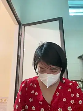Snapshot of Hachi_Sweetbabie_ chatting on May 9, 2026, 4:28 am Hachi Sweetbabie online show from May 9, 2026, 4:28 am
