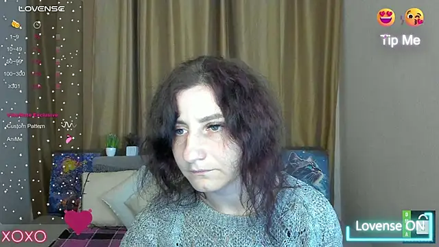 Muse kitty jenia online show from November 10, 2025, 12:26 pm