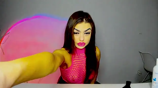Snapshot of aishahottie chatting on March 16, 2025, 6:09 am aishahottie online show from March 16, 2025, 6:09 am