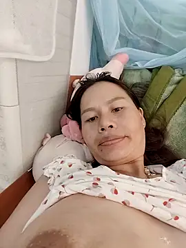 Baby-ladyass20 online show from October 5, 2025, 3:05 am