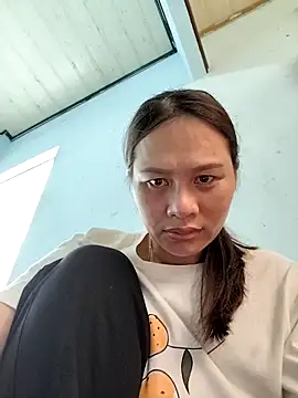 Baby-ladyass20 online show from November 5, 2025, 2:22 am