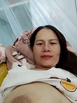 Baby-ladyass20 online show from December 15, 2025, 3:22 am