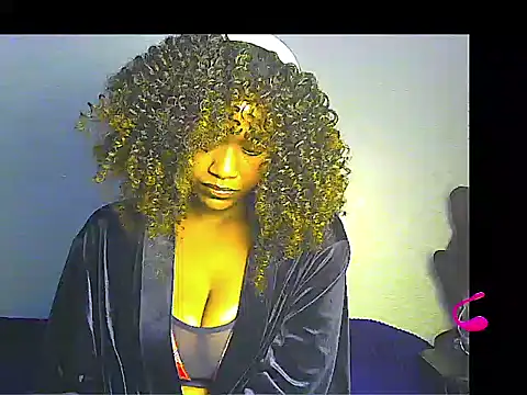 lilylovexx online show from March 23, 2026, 6:56 pm