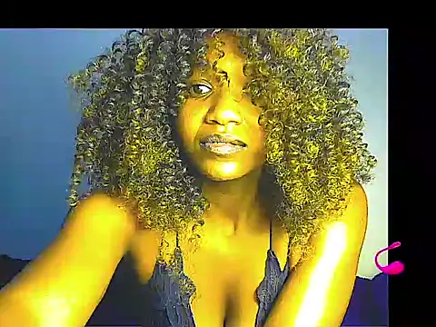 lilylovexx online show from April 17, 2026, 4:32 pm