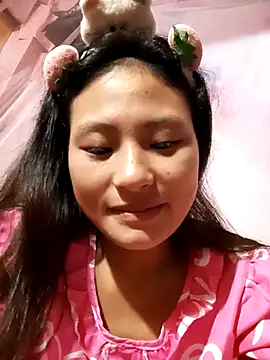 trieungoclnt online show from October 11, 2025, 4:38 pm