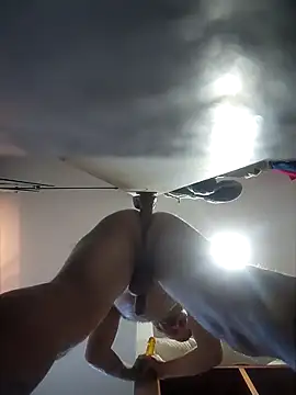 Snapshot of Hunnyhunty420 chatting on March 1, 2026, 3:25 pm Hunnyhunty420 online show from March 1, 2026, 3:25 pm