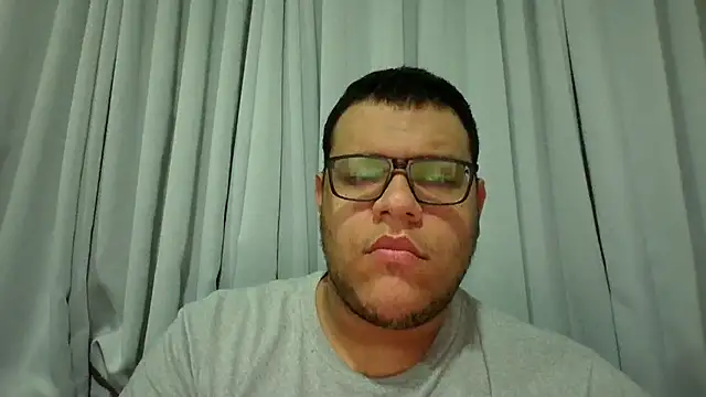 Snapshot of chubbyboy2431 chatting on February 22, 2025, 10:18 am chubbyboy2431 online show from February 22, 2025, 10:18 am
