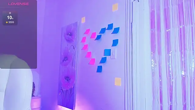 Snapshot of Haanna__ chatting on February 20, 2025, 1:57 am Haanna online show from February 20, 2025, 1:57 am