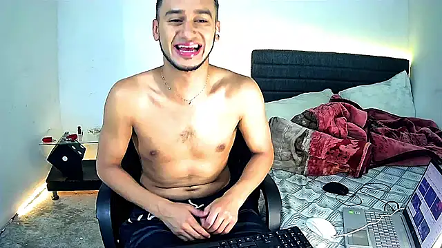 Kevin Torres online show from November 28, 2025, 10:29 am