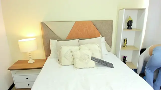 JennaCollins149 online show from February 3, 2025, 5:14 pm