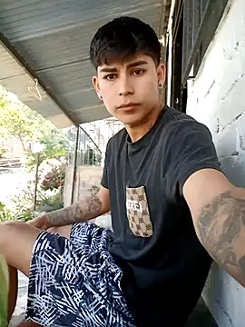 Snapshot of Lukas_strong chatting on September 28, 2025, 2:11 pm Lukas strong online show from September 28, 2025, 2:11 pm