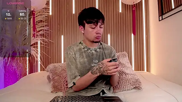 Steev Novoa online show from March 29, 2026, 7:47 pm