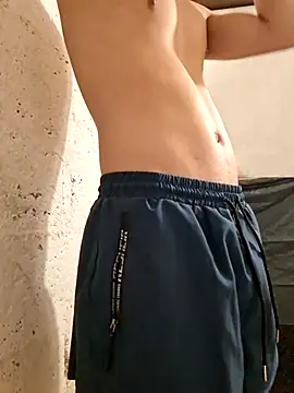 Mrtzz  online show from November 23, 2025, 6:46 am