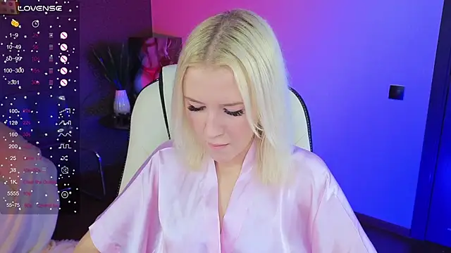 Selenatrend online show from October 21, 2025, 6:36 am