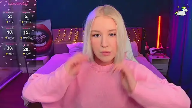 Snapshot of Selenatrend chatting on January 17, 2026, 12:21 pm Selenatrend online show from January 17, 2026, 12:21 pm