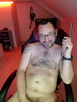 Fantaxx86 online show from February 11, 2025, 1:30 pm