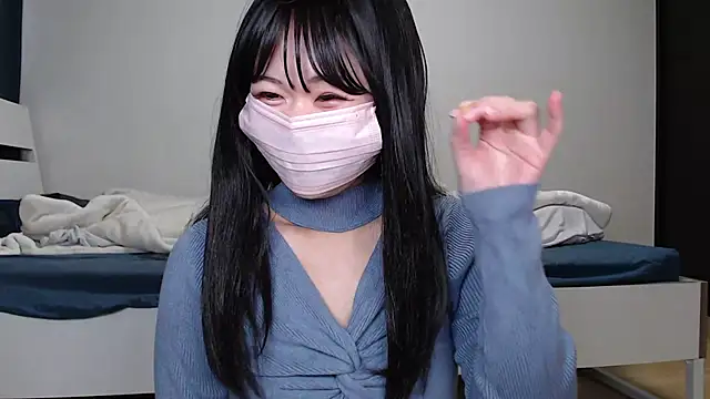 Snapshot of 00_aoi_00 chatting on February 5, 2025, 2:51 am 00 aoi 00 online show from February 5, 2025, 2:51 am
