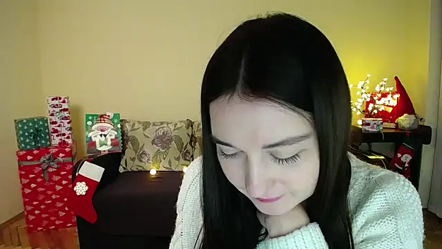 Pretty shy online show from December 27, 2024, 2:54 pm