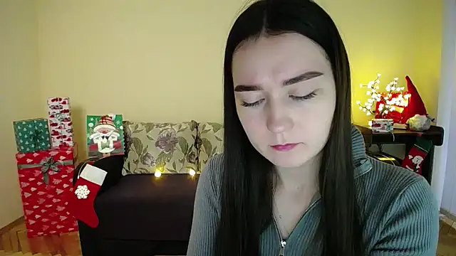 Pretty shy online show from December 28, 2024, 1:49 pm