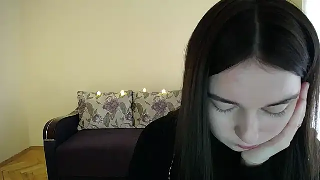 Pretty shy online show from January 21, 2025, 11:56 am