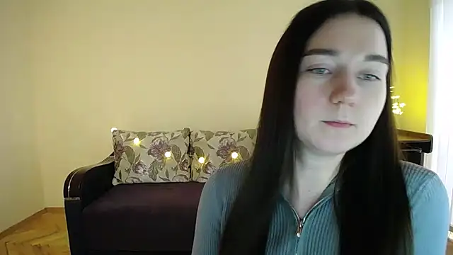 Pretty shy online show from January 27, 2025, 12:26 pm