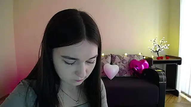 Pretty shy online show from March 12, 2025, 12:04 pm