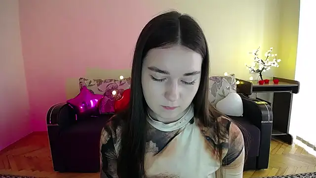 Pretty shy online show from March 14, 2025, 9:46 am