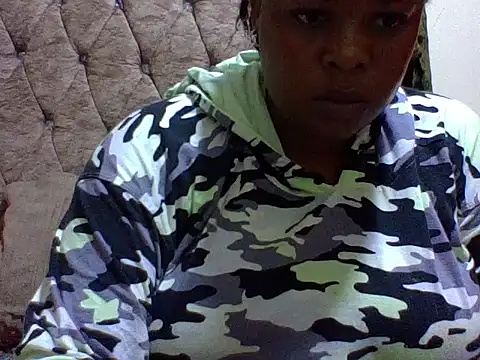 zoey10 online show from December 1, 2025, 5:29 pm