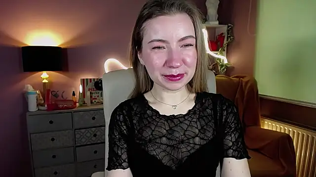 Mia Tasty online show from March 21, 2025, 7:33 am