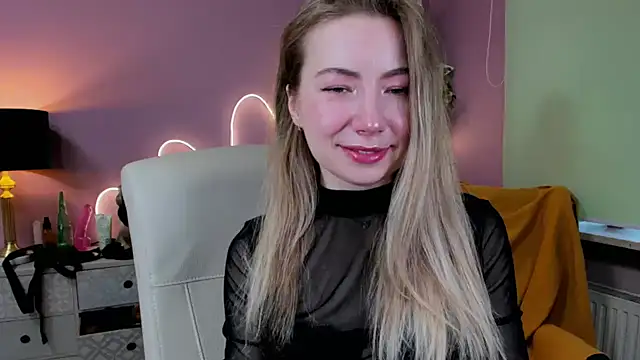 Mia Tasty online show from October 1, 2025, 6:52 am