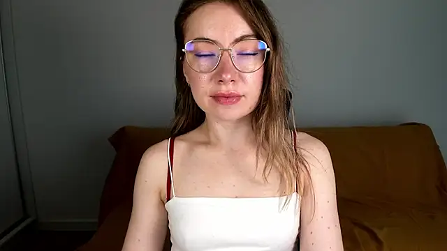 Snapshot of Mia_Tasty chatting on July 11, 2026, 1:25 pm Mia Tasty online show from July 11, 2026, 1:25 pm
