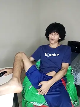 cardrey05 online show from November 28, 2025, 2:14 am