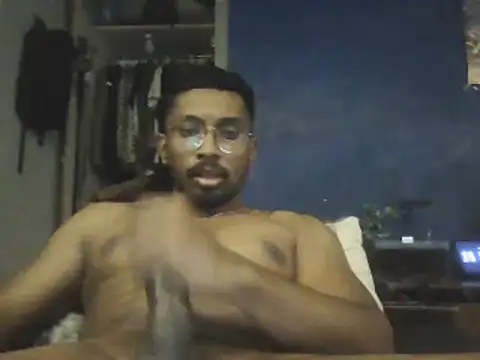 Snapshot of chennaibull101 chatting on January 13, 2025, 6:05 pm chennaibull101 online show from January 13, 2025, 6:05 pm