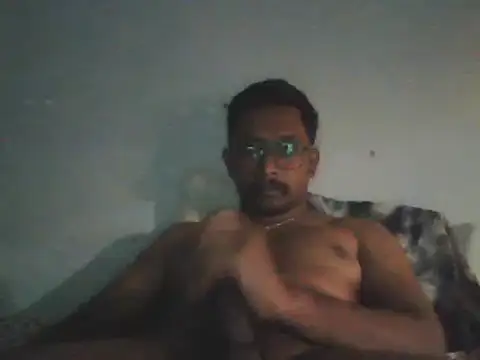 Snapshot of chennaibull101 chatting on October 2, 2025, 2:02 pm chennaibull101 online show from October 2, 2025, 2:02 pm