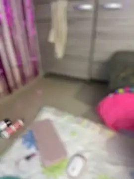 Emiily lee online show from January 20, 2025, 1:32 pm