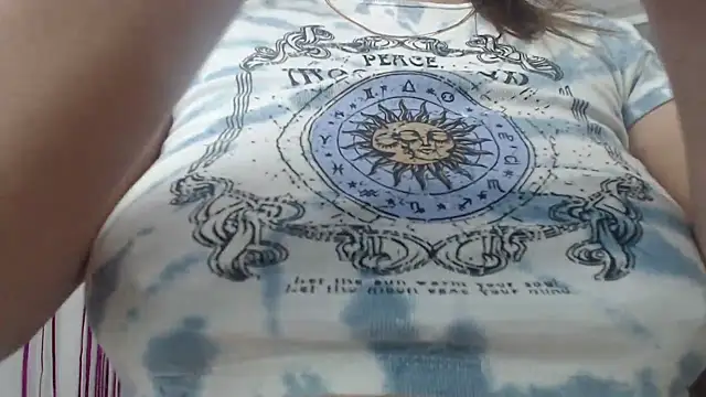 Emiily lee online show from February 2, 2025, 1:34 am