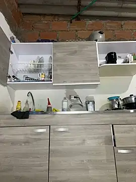 Emiily lee online show from February 22, 2025, 3:23 am