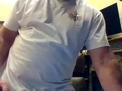 Snapshot of sluttydylan chatting on February 8, 2025, 8:53 pm sluttydylan online show from February 8, 2025, 8:53 pm